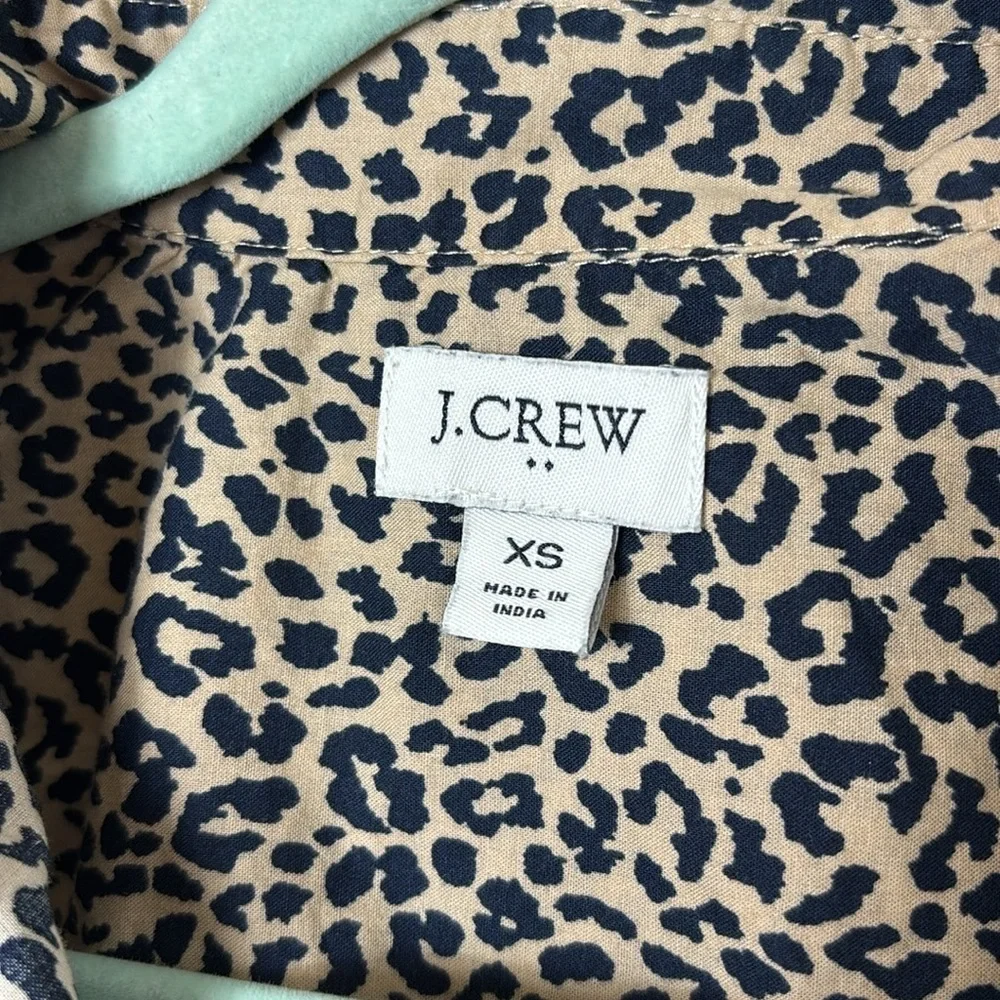 J. Crew Leopard / Cheetah Button Down Shirt size XS